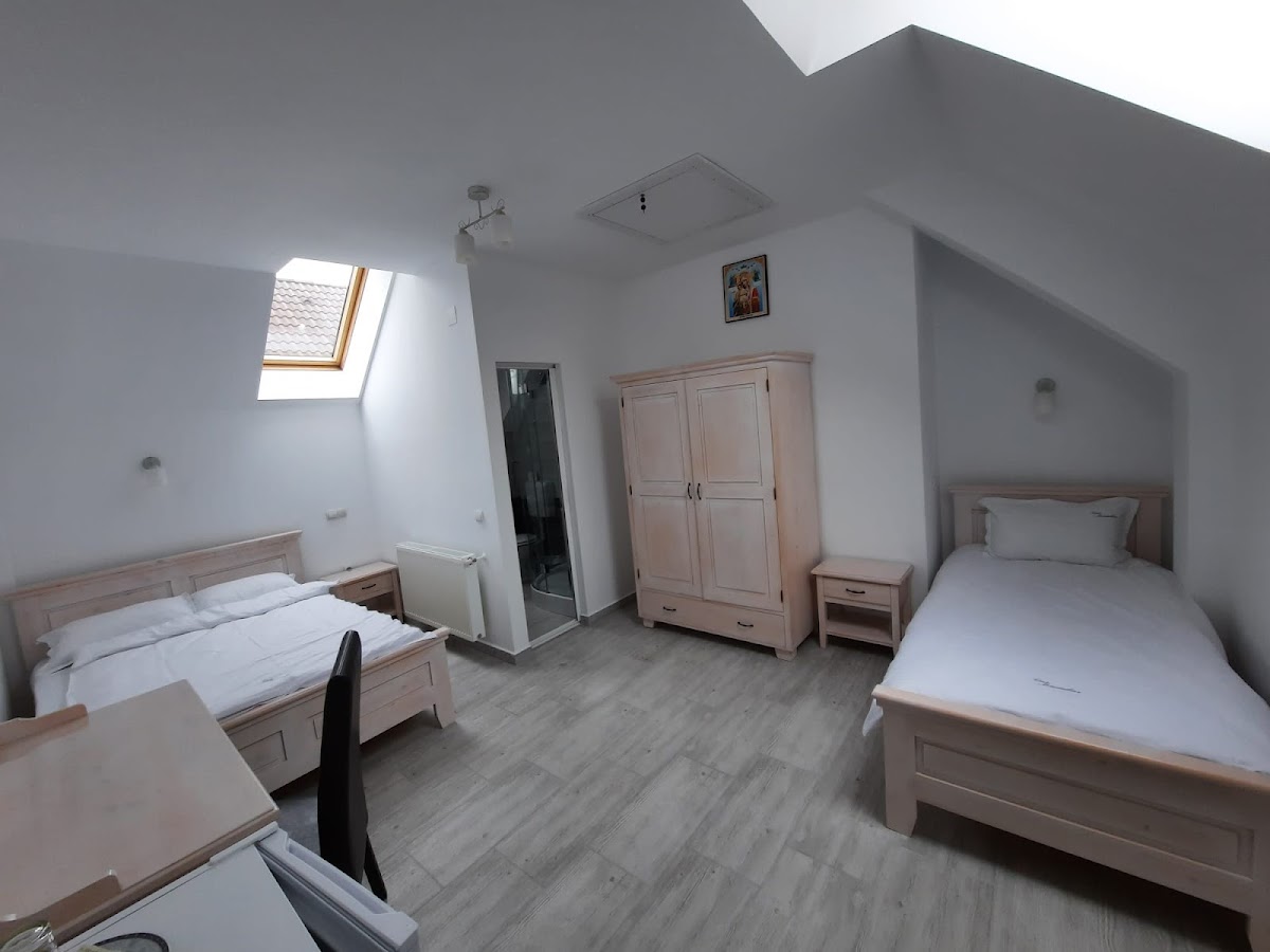 Maximilian Guesthouse