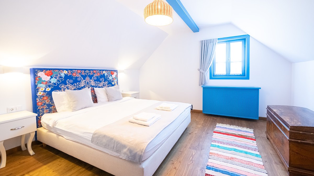 Casa Filip din Sarichioi - foto 2