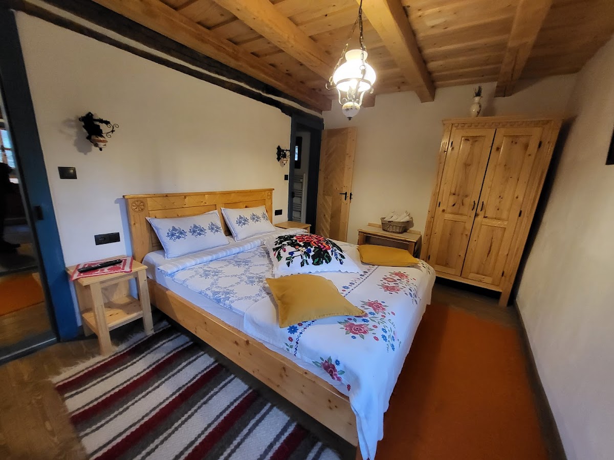 Casa lu' Ion - foto 2