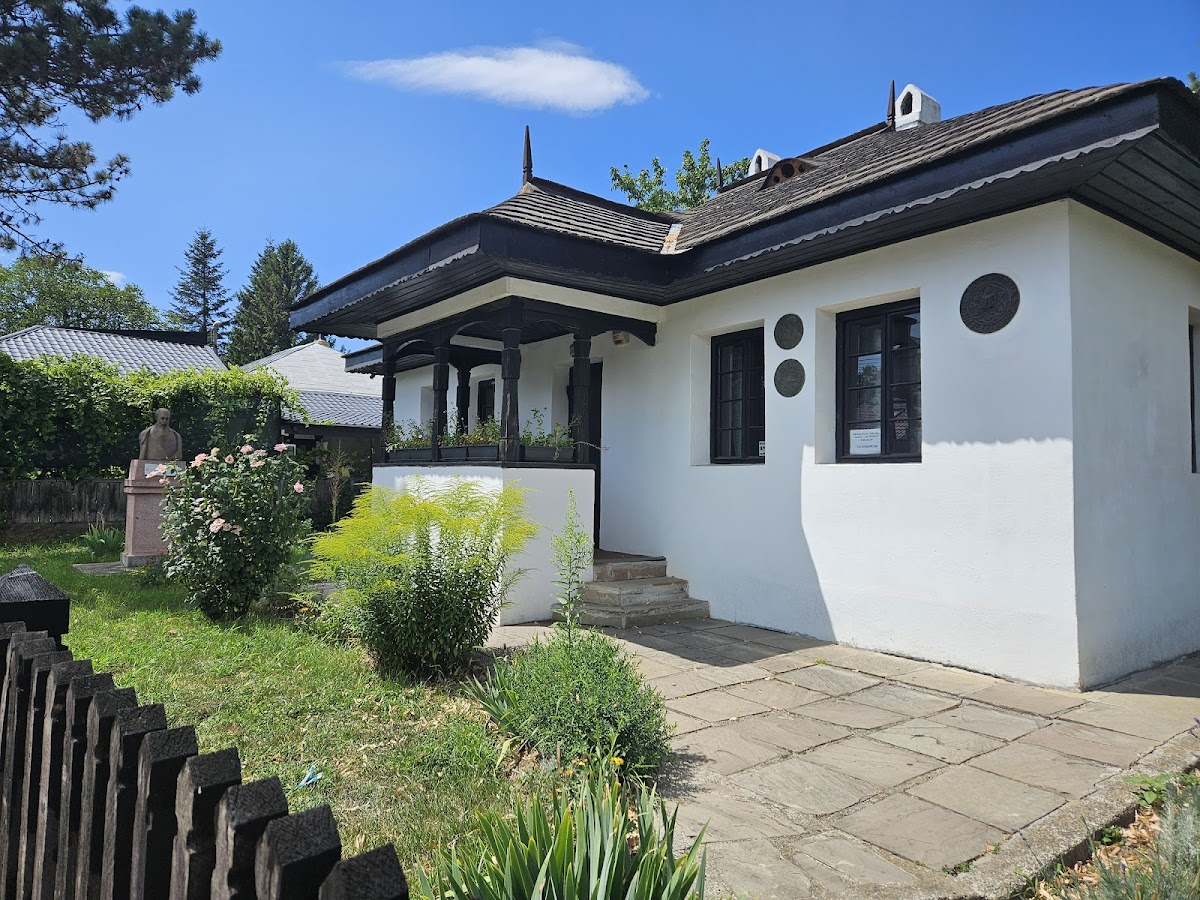 Nicolae Iorga Memorial House - foto 3