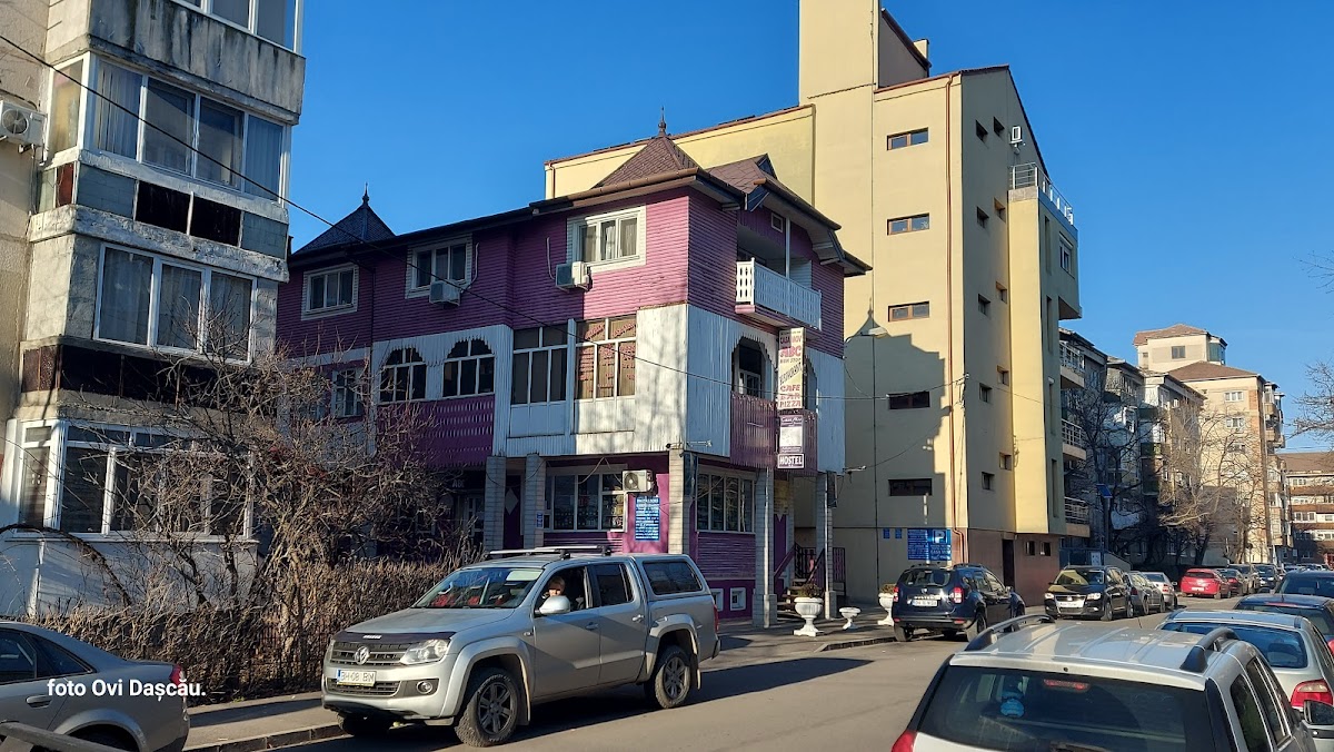 Casa Mov, Oradea