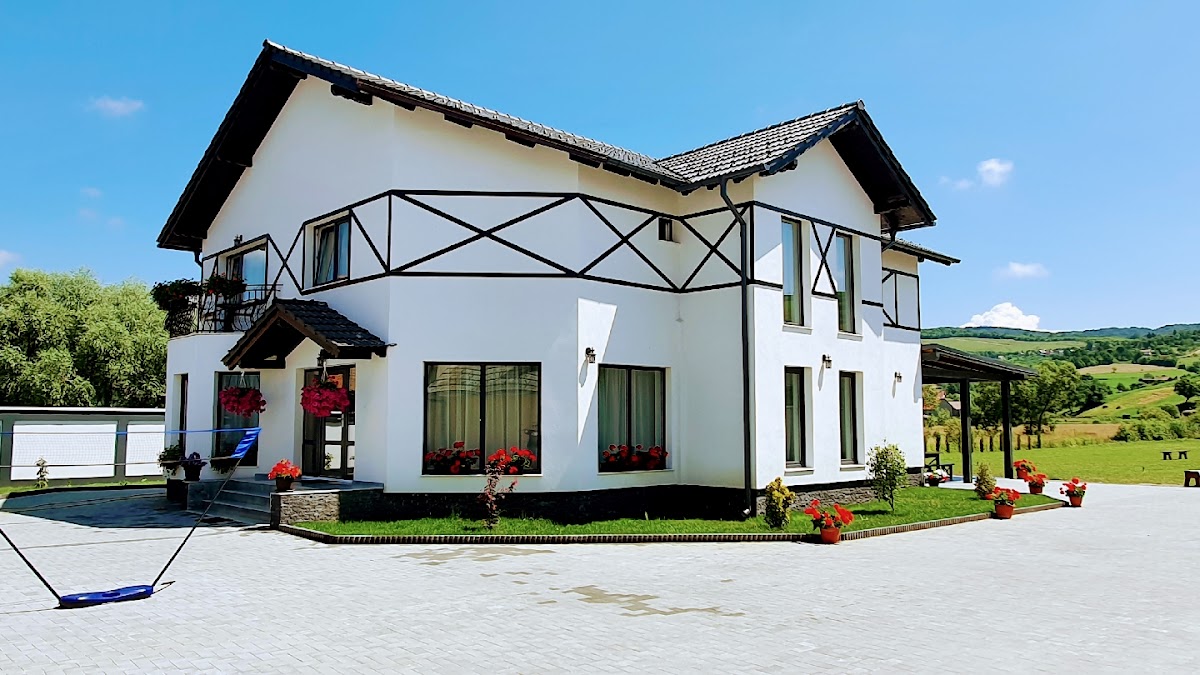 Casa Raira