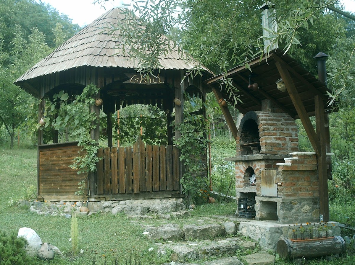 Stoeneşti