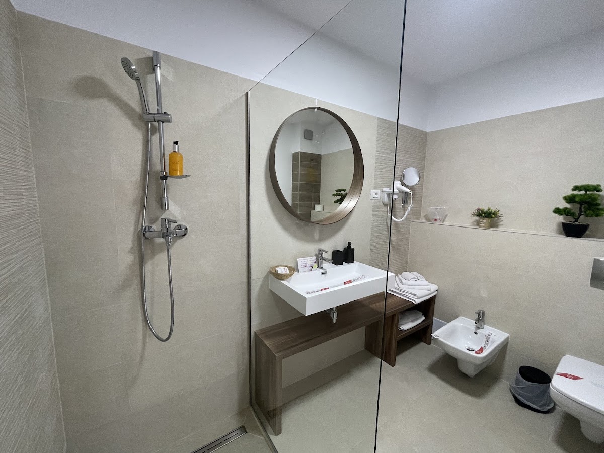 Casa Teo Mahmudia - foto 3