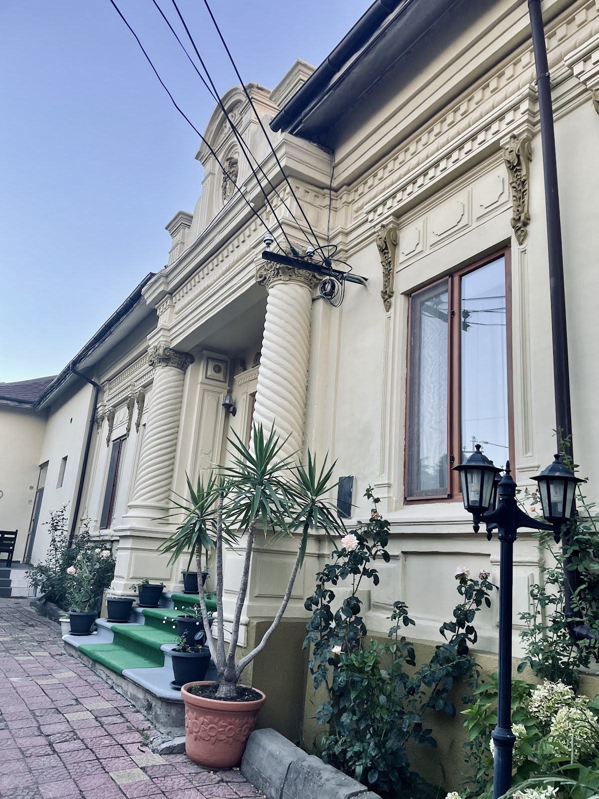 Casa Trandafirilor