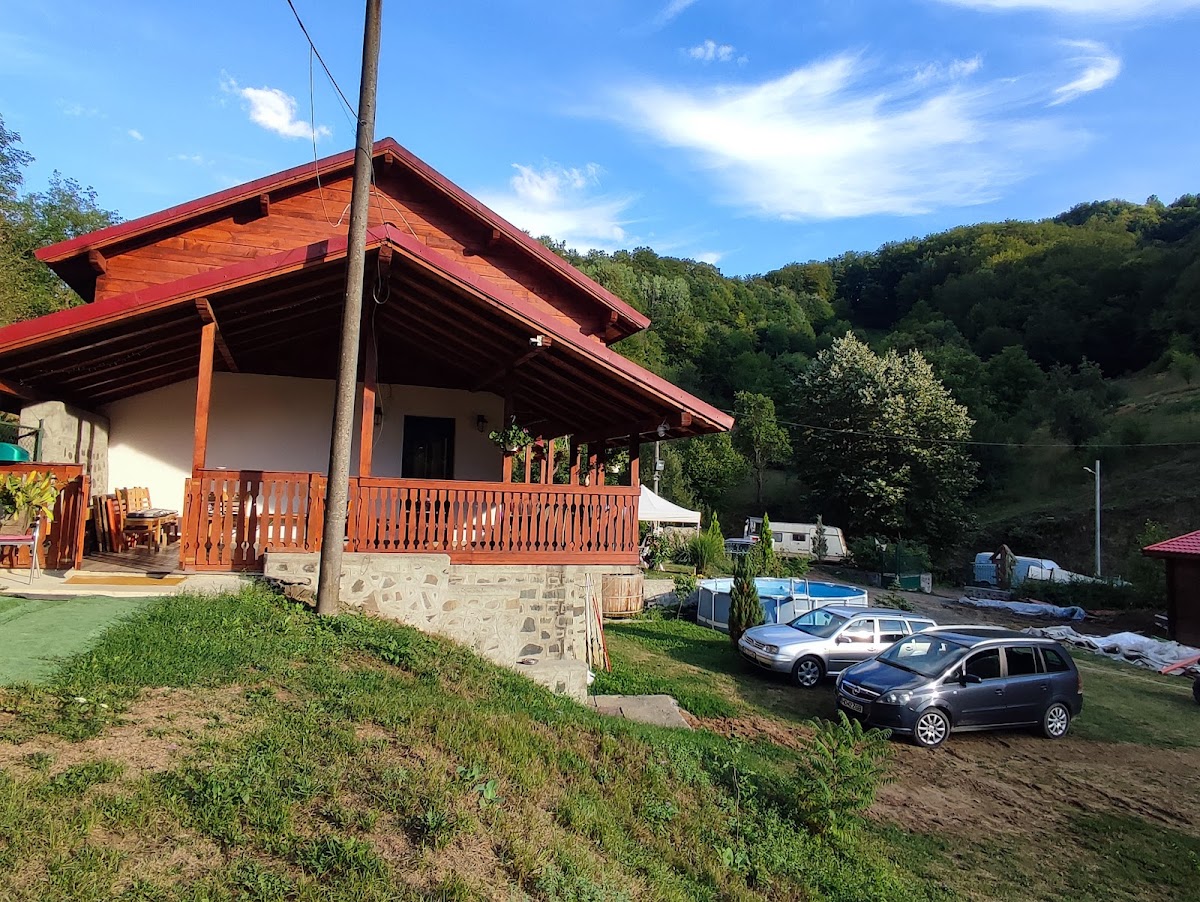 Casa Valea Garzii