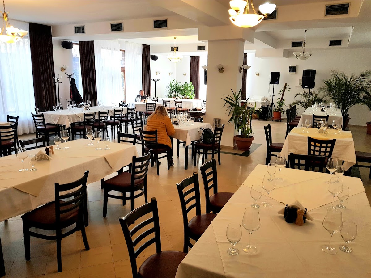 Casa Vânătorească - foto 1