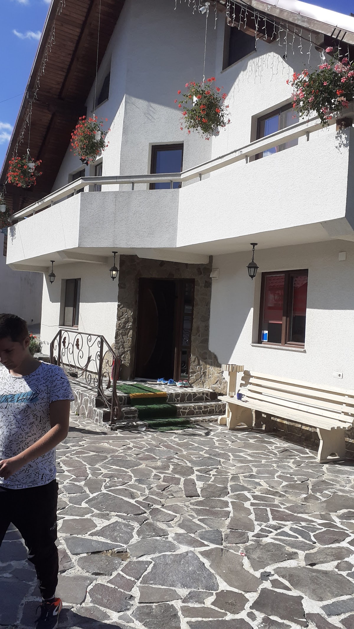 Casa Viorica si Luis