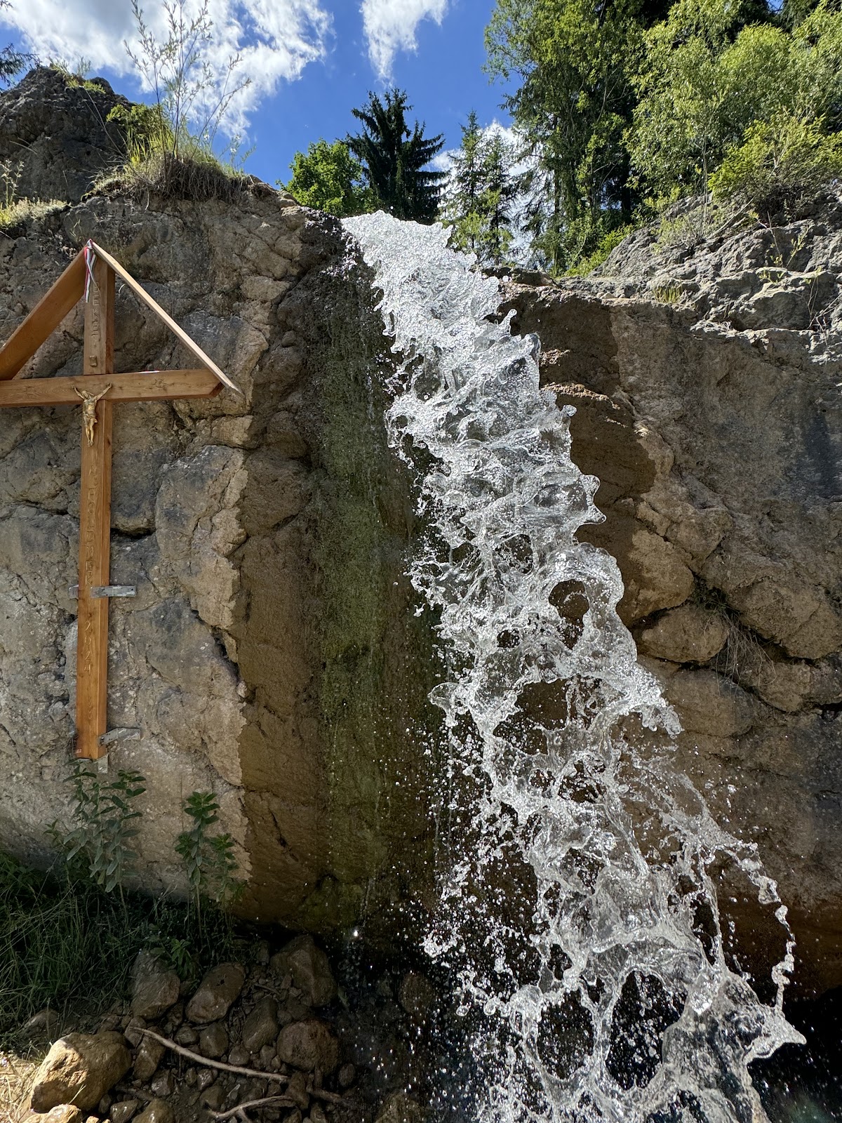 Cascada Iavardi - foto 4