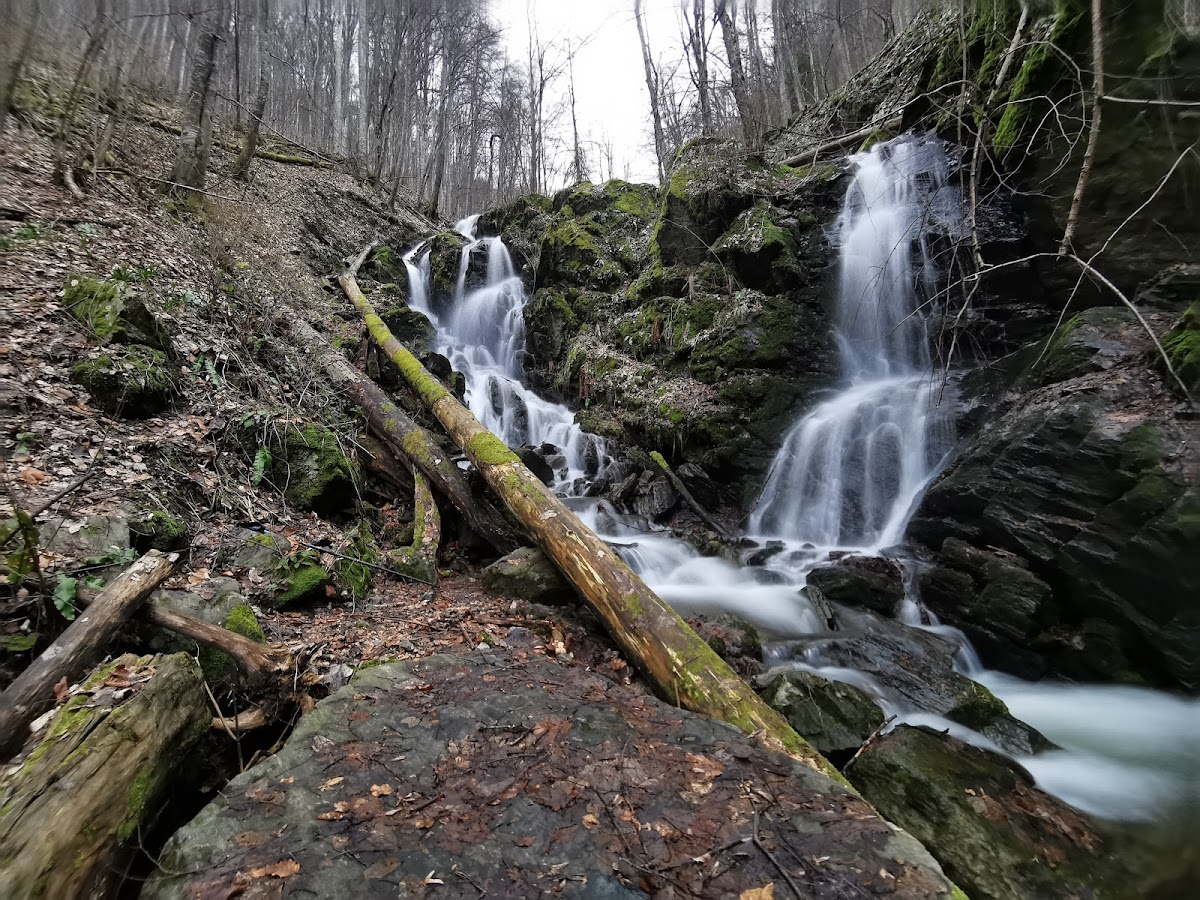 Cascada Mare Ijar