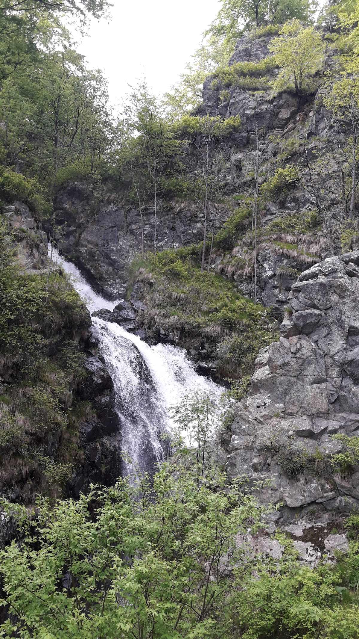 Cascada Sterminos - foto 2