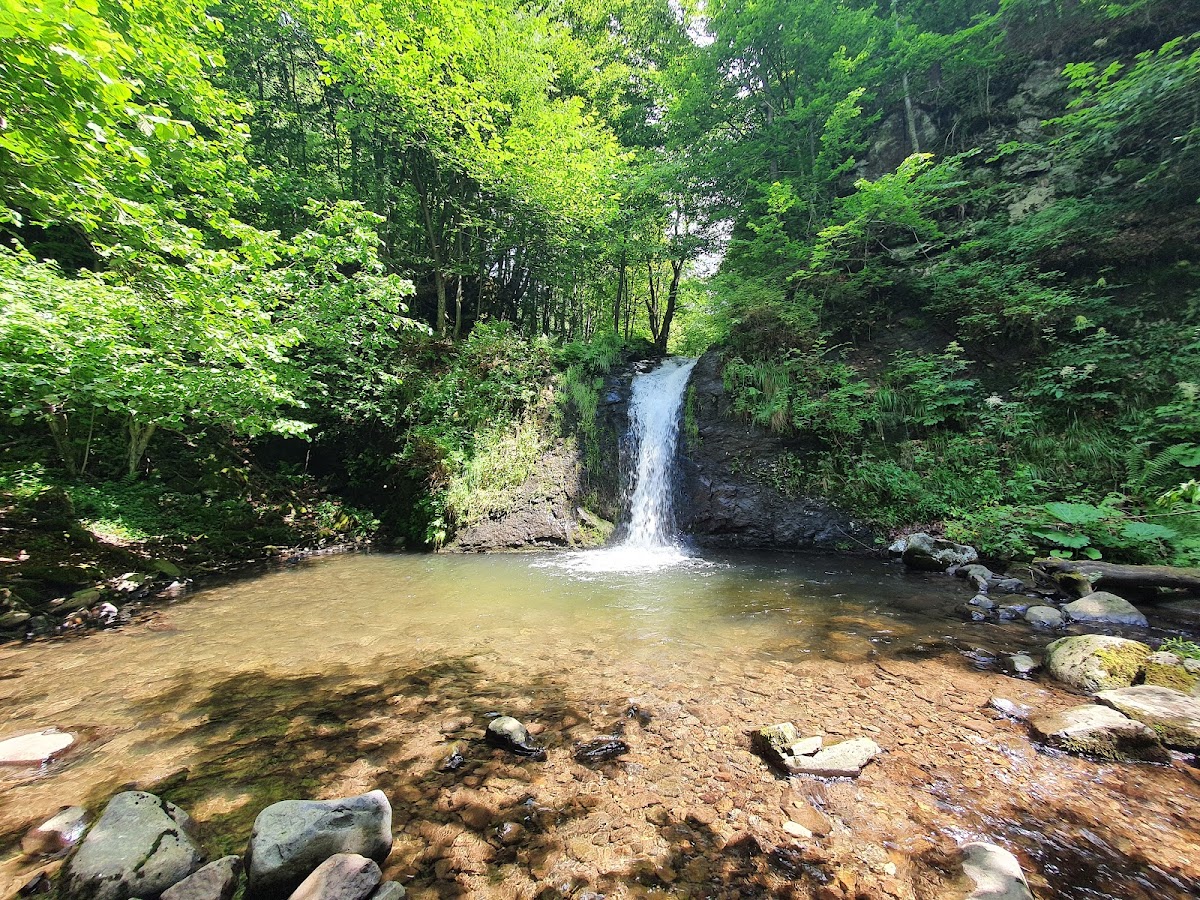 Cascada Ștur
