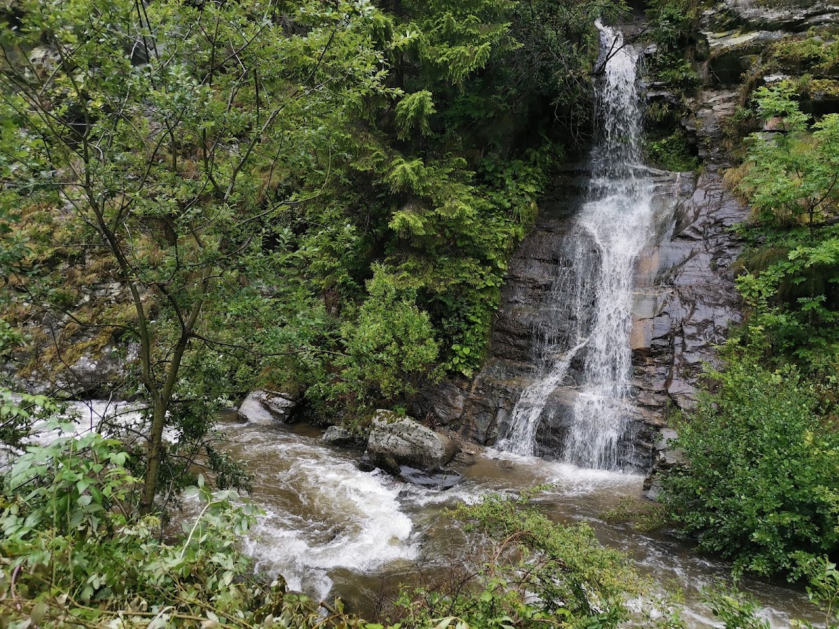 Cascada Voalul Miresei - foto 3