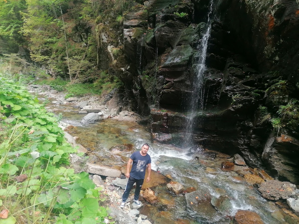 Cascada Voalul Miresei - foto 5