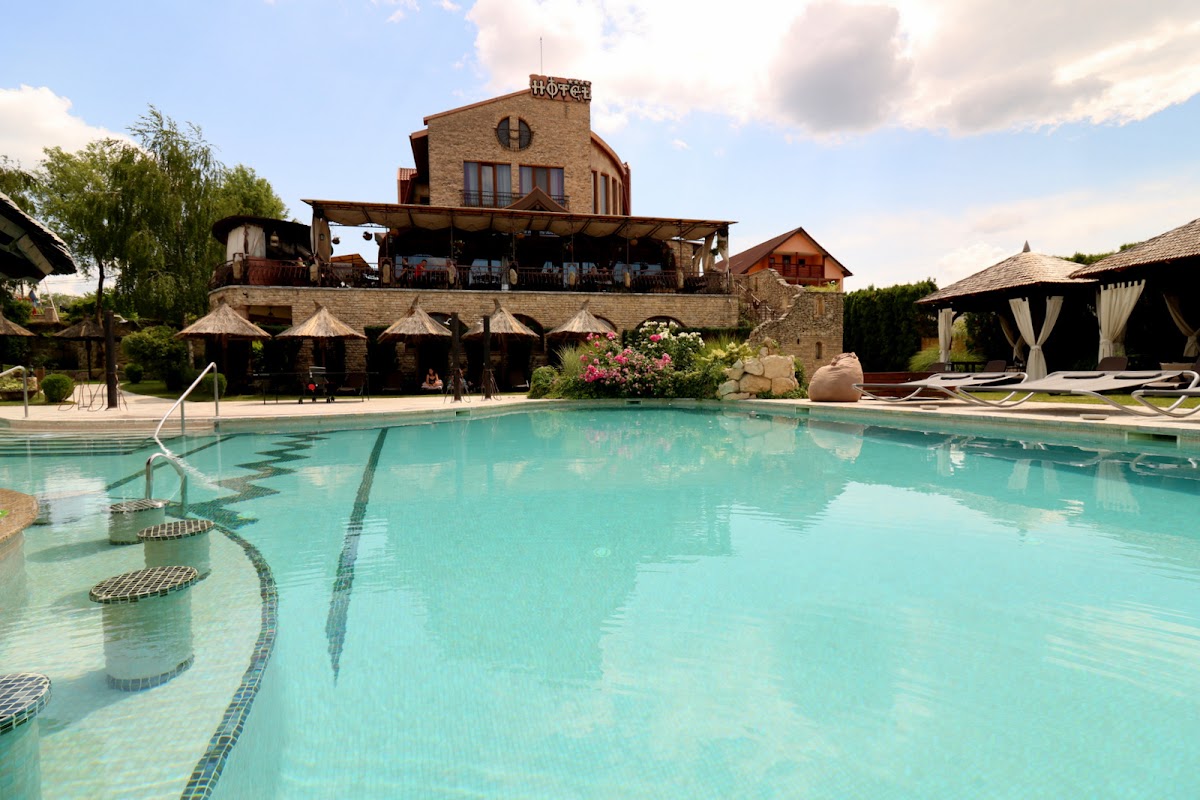 Transylvania Castle - foto 1