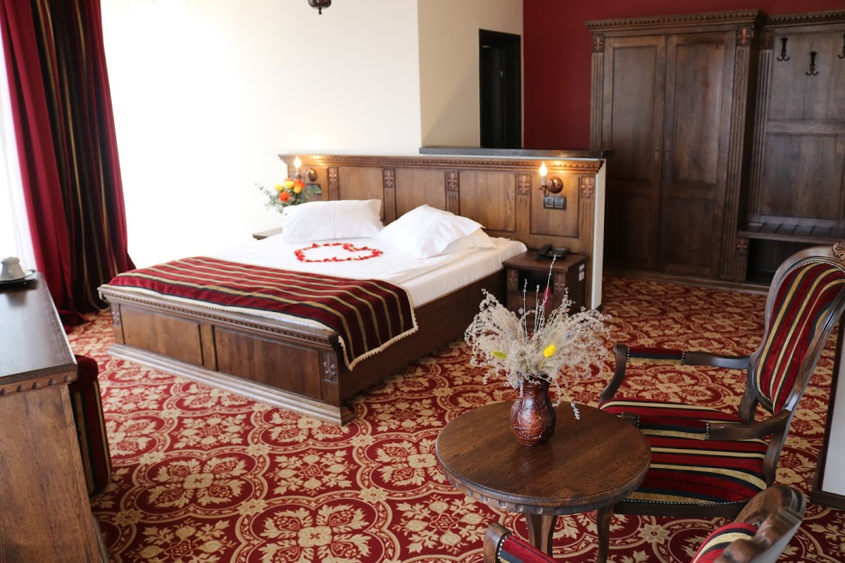 Transylvania Castle - foto 2