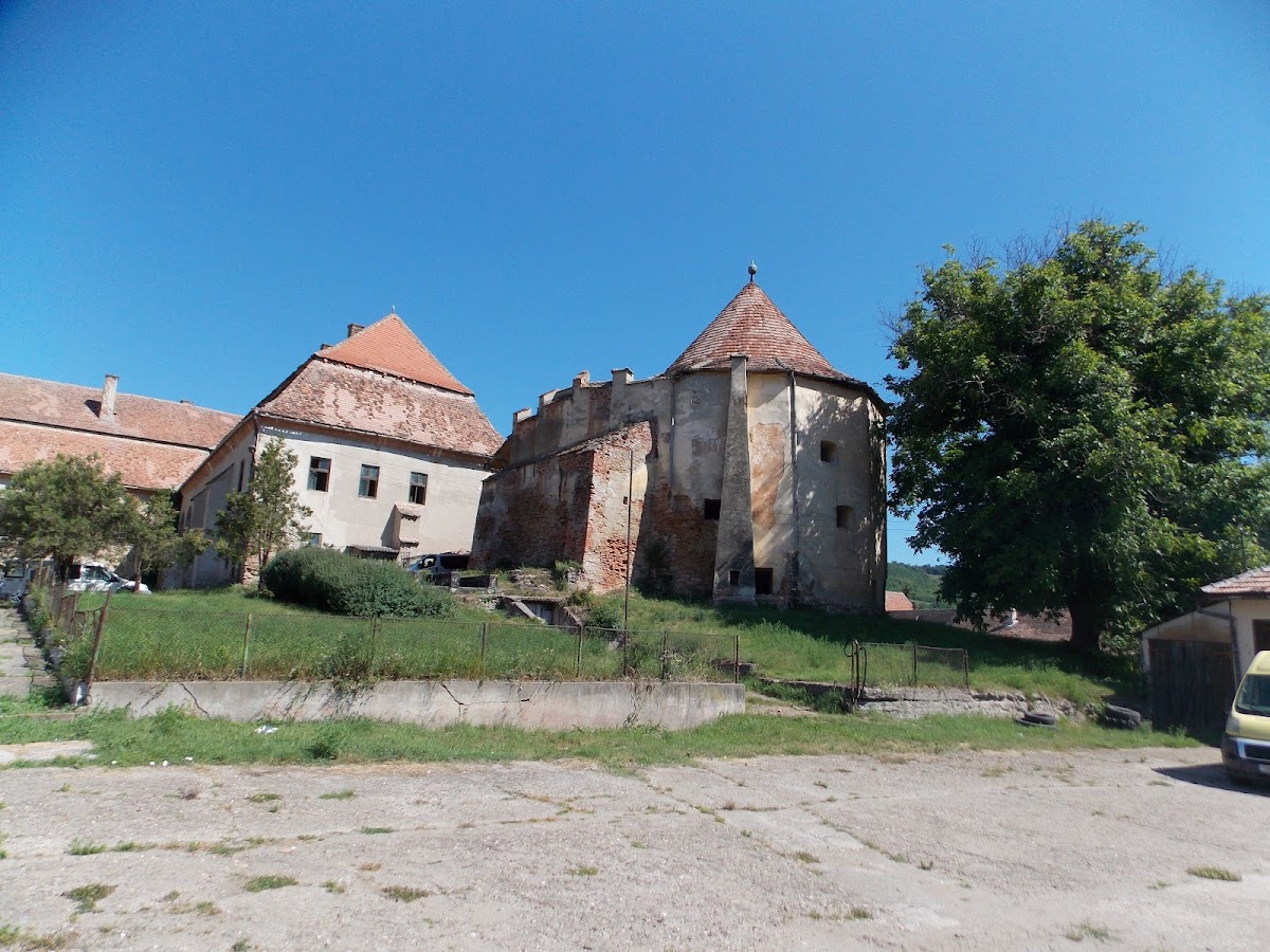 Castelul Apafi Gergely - foto 1