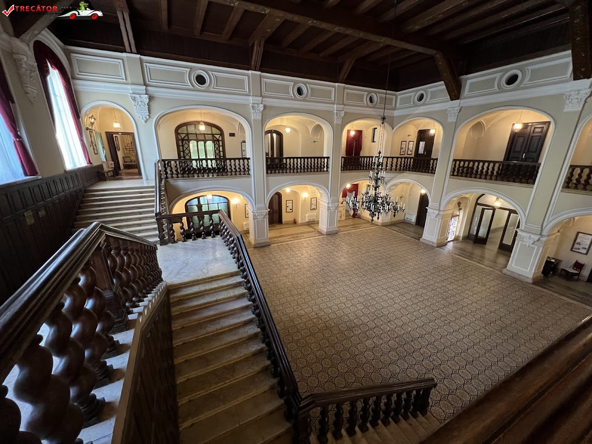 Castelul Károly - foto 4