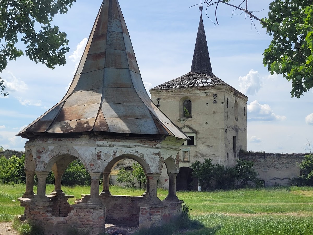 Castelul Kornis - foto 4