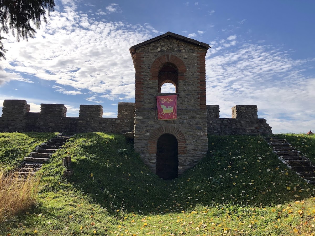 Castrul Roman "Jidova" - foto 1