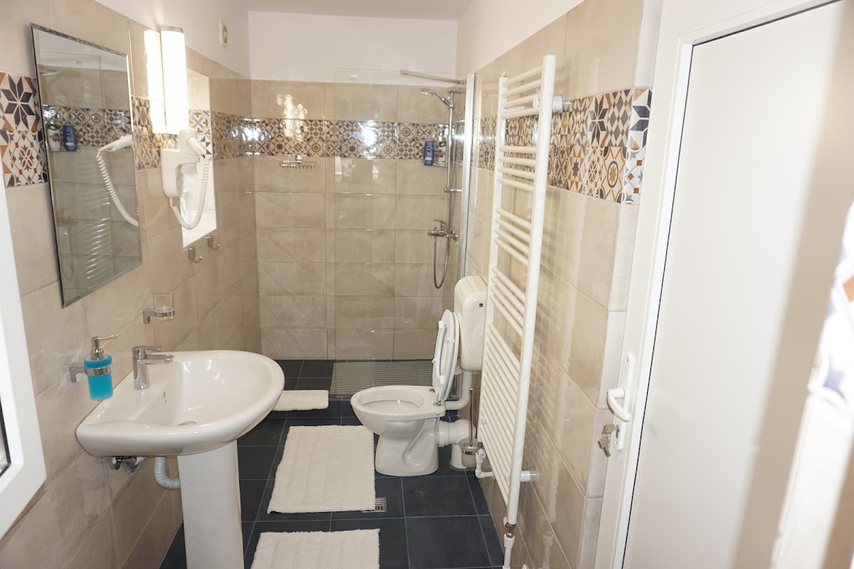 Casuta Bradulet - foto 3