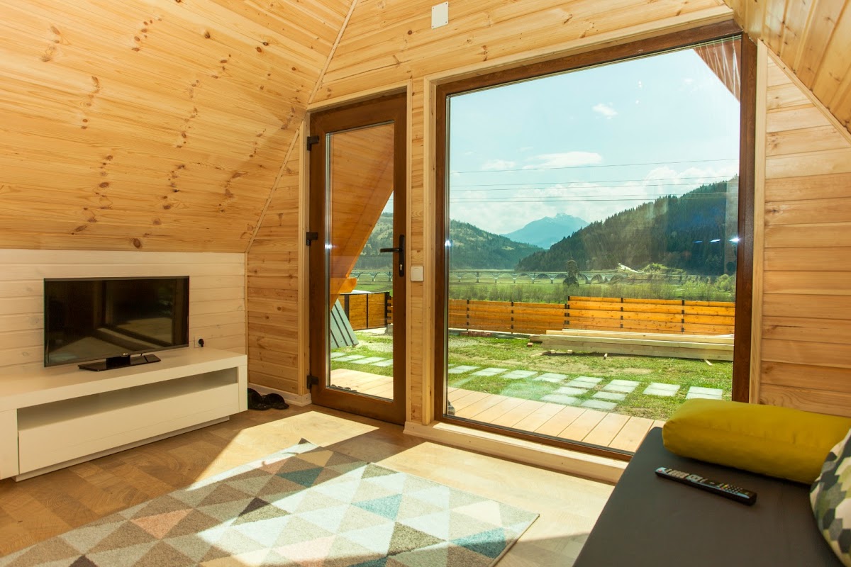 Casute Piatra Teiului SRL