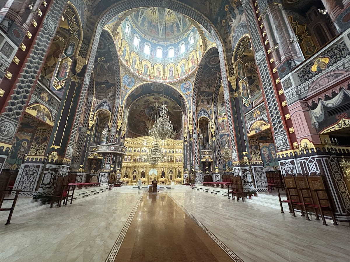 Cathédrale Archiépiscopale "Sainte Trinité" - foto 3