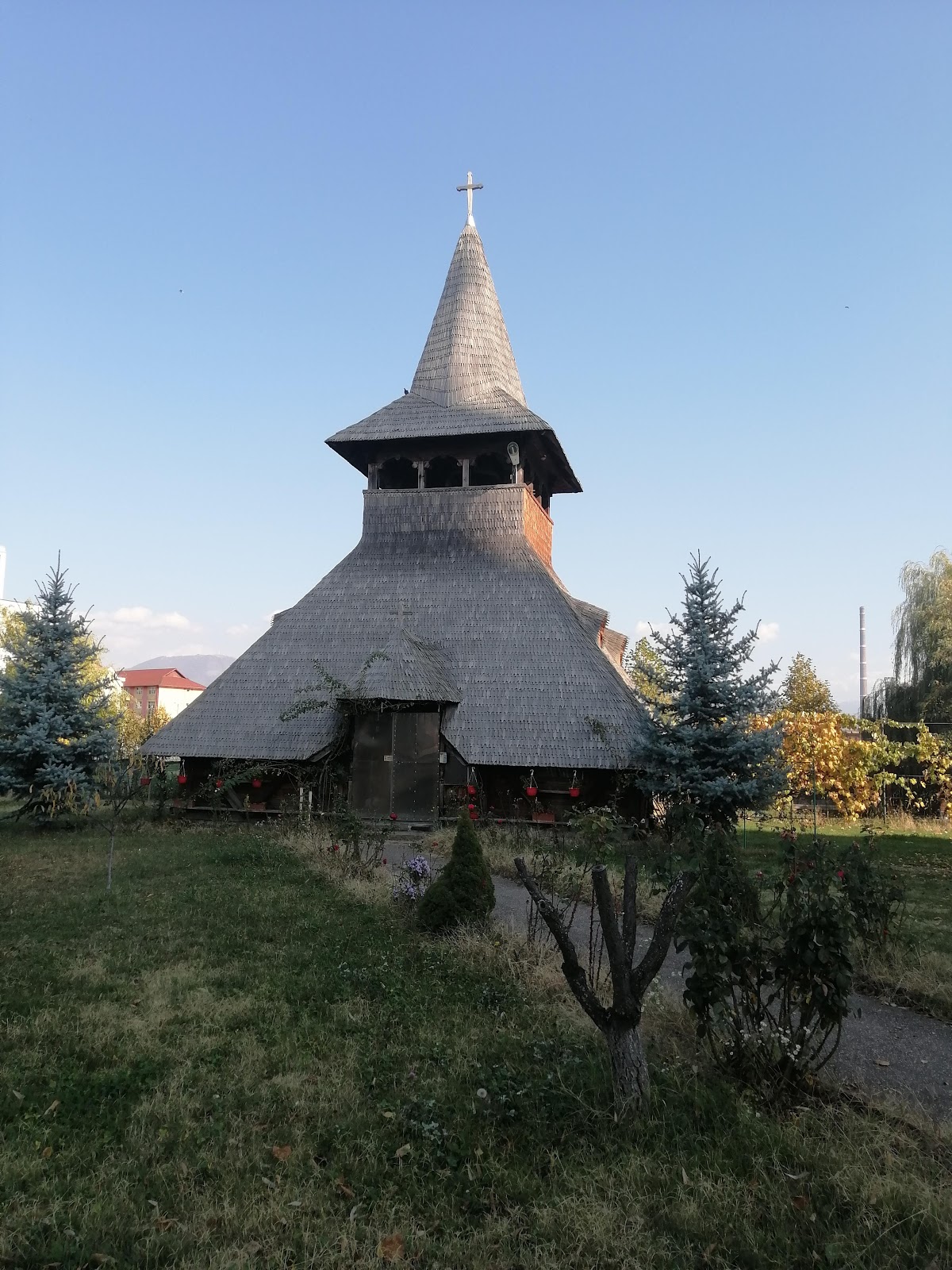 Episcopal Cathedral of the Holy Trinity in Baia Mare - foto 3