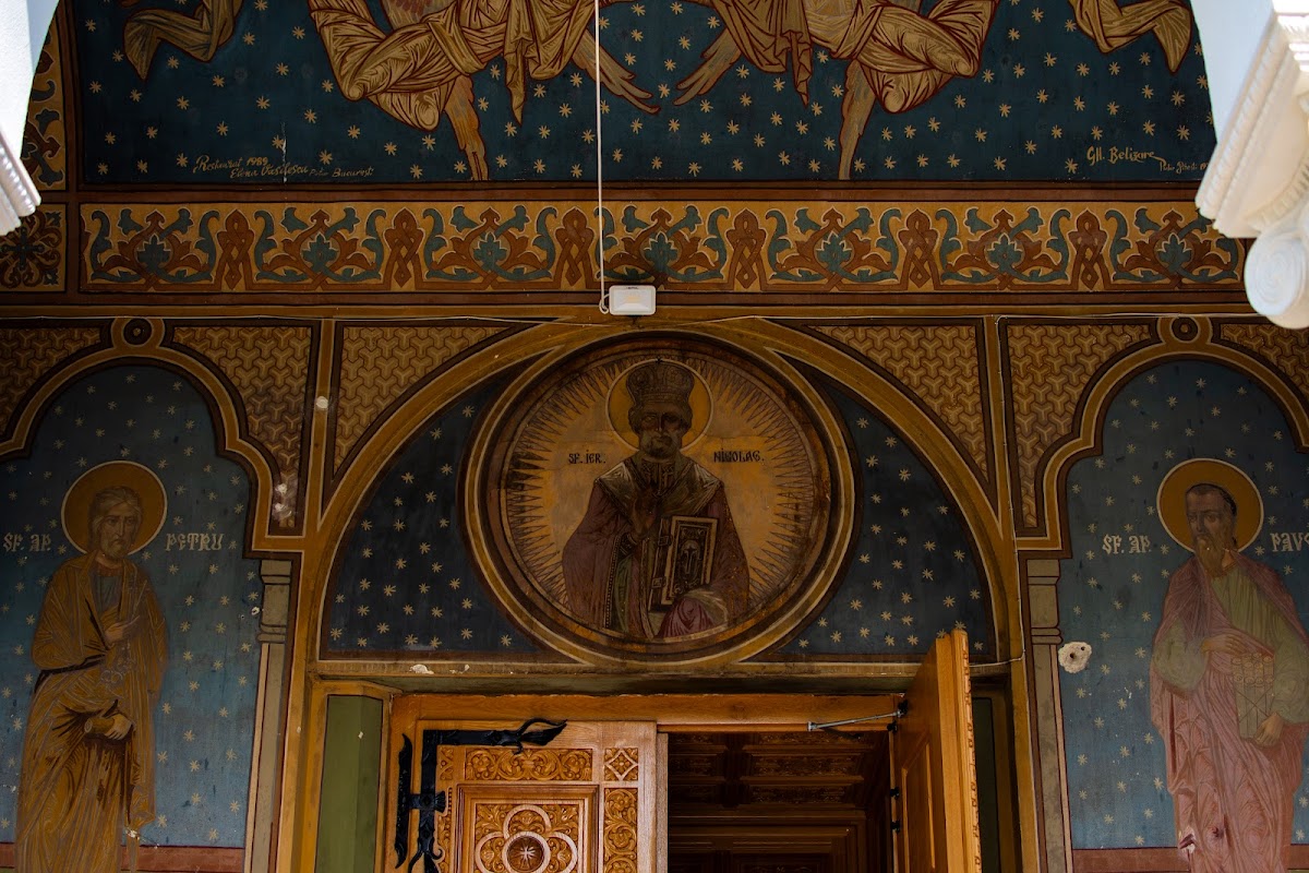 Episcopal Cathedral "Saint Hierarch Nicholas" and "The Protection of the Mother of God" - foto 3