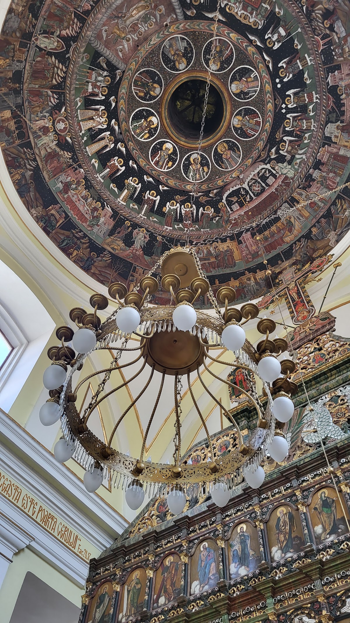 Görög-Katolikus Székesegyház a Szentháromsághoz - foto 5