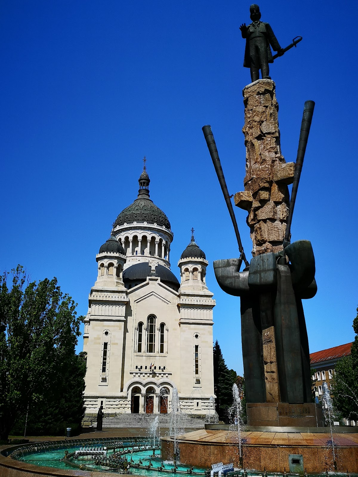 Catedrala Mitropolitană „Adormirea Maicii Domnului” - foto 2
