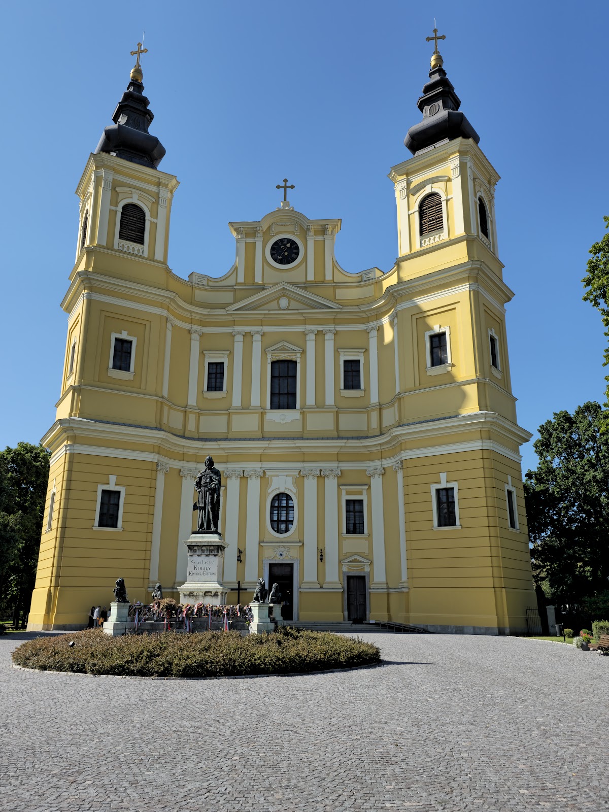 Römisch-Katholische Kathedrale - foto 1