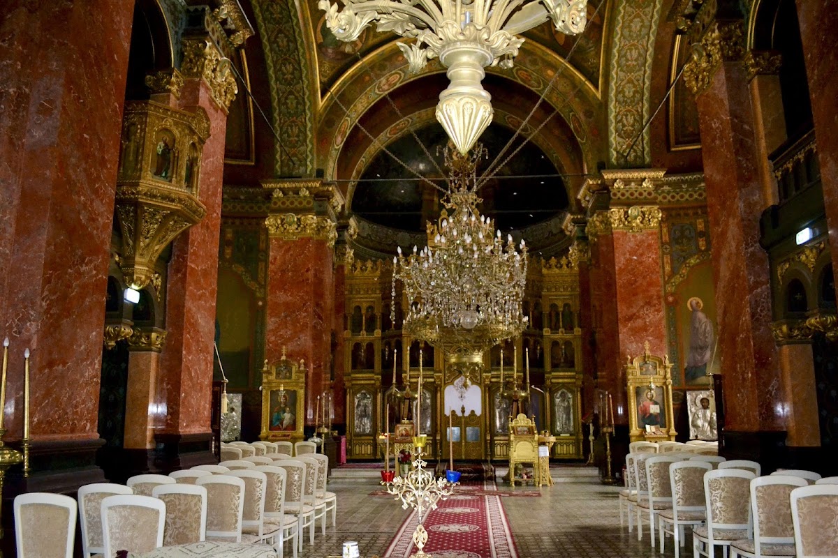 Catedrala Sfântul Haralambie - foto 3