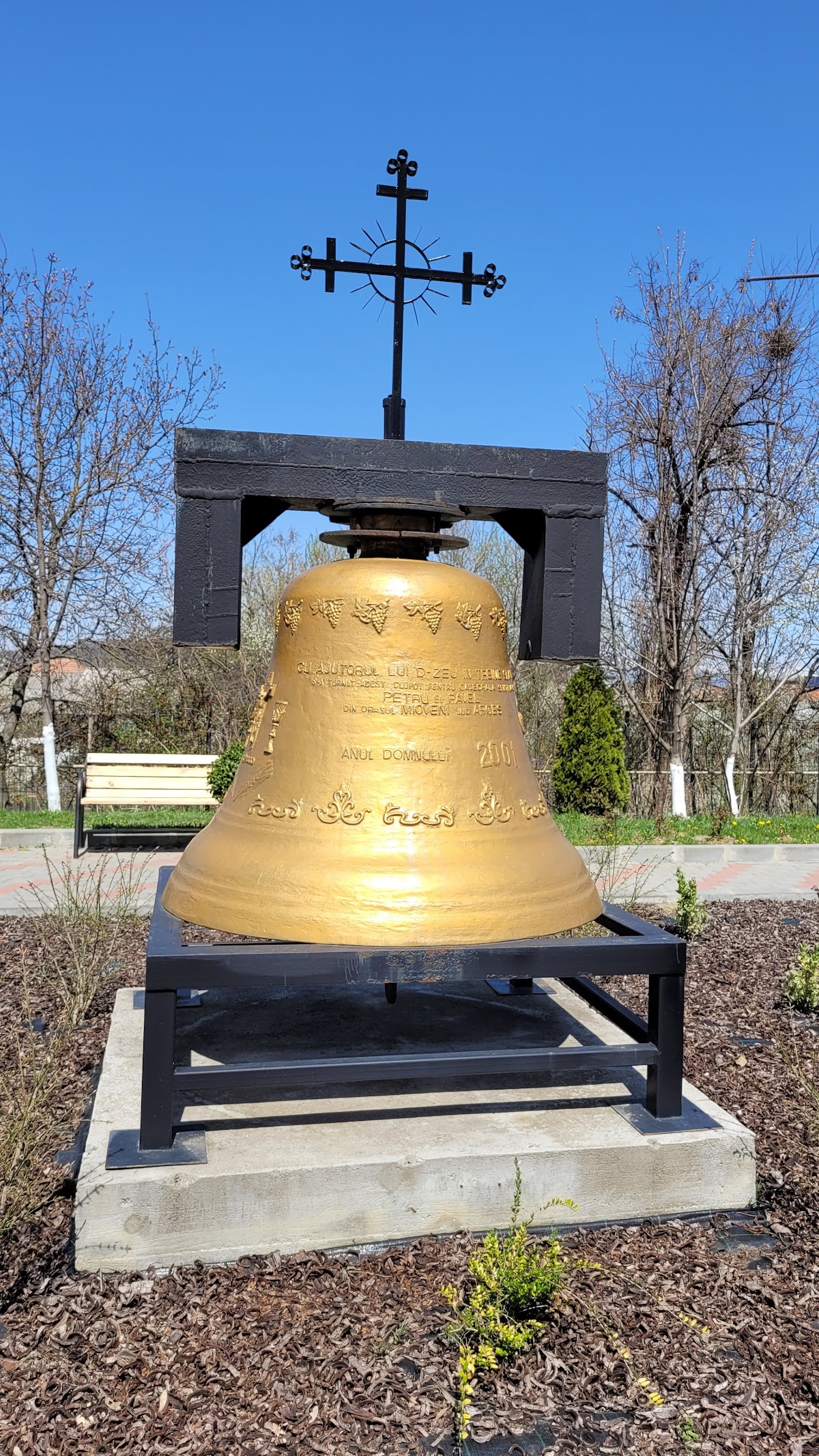 Catedrala Sfinții Apostoli Petru și Pavel - foto 5