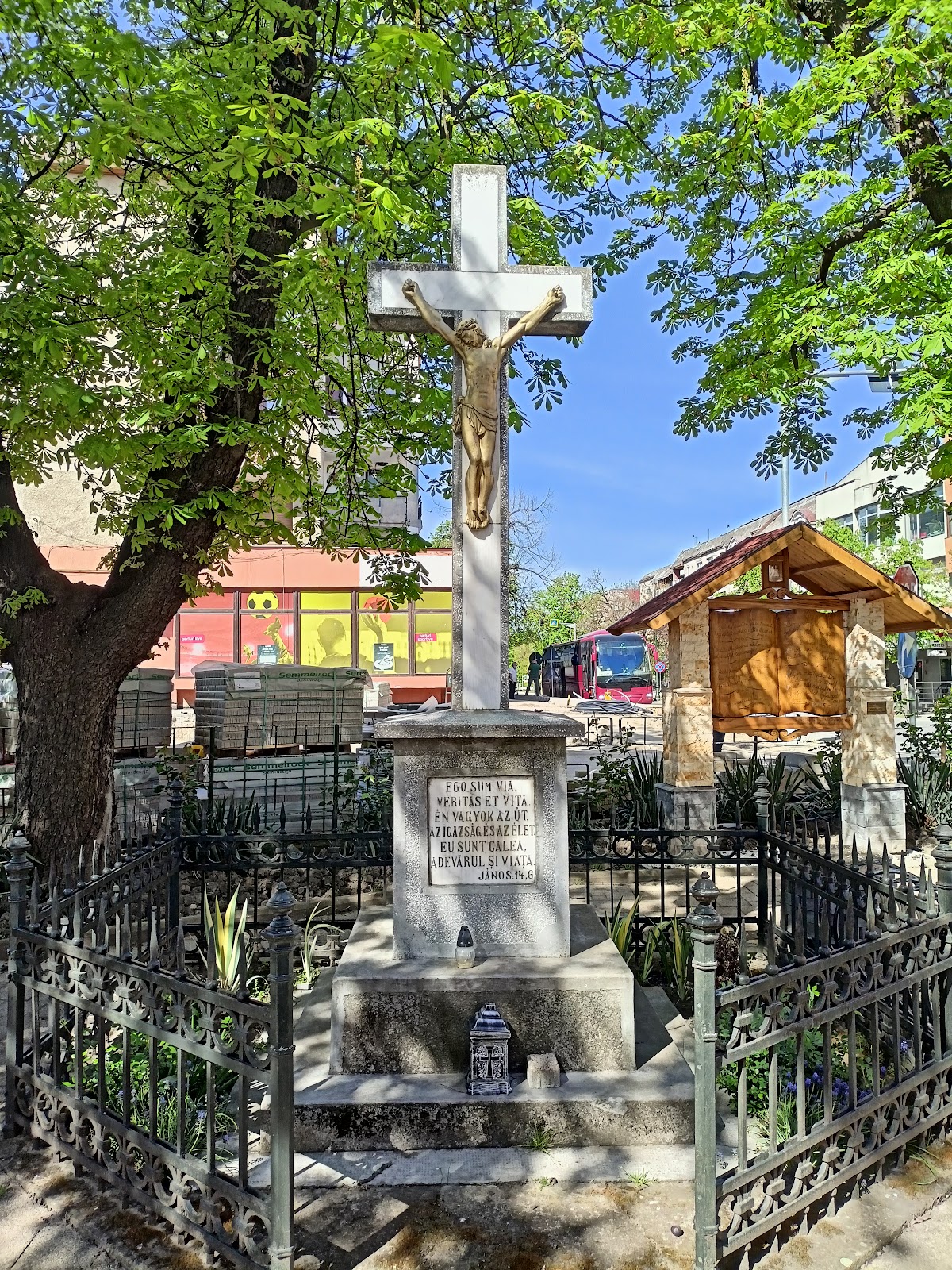 Catholic Church - foto 4