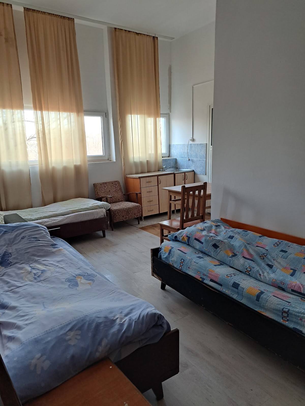cazare echipe muncitori - Vila THEVA