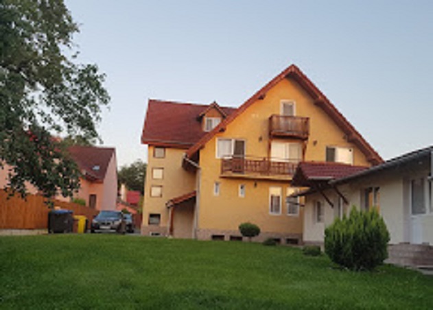 Cazare Marginimea Sibiului - foto 1