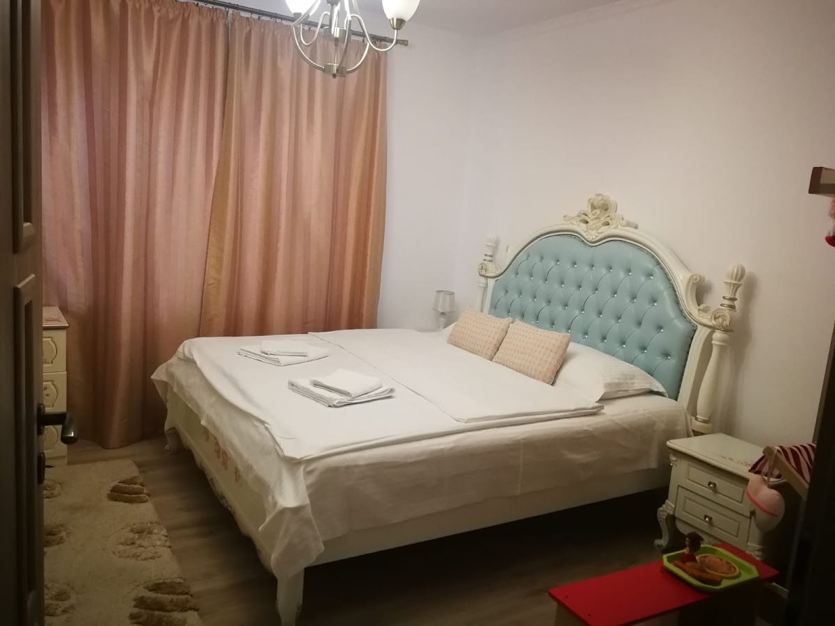 Cazare Sîntandrei, vilă de închiriat