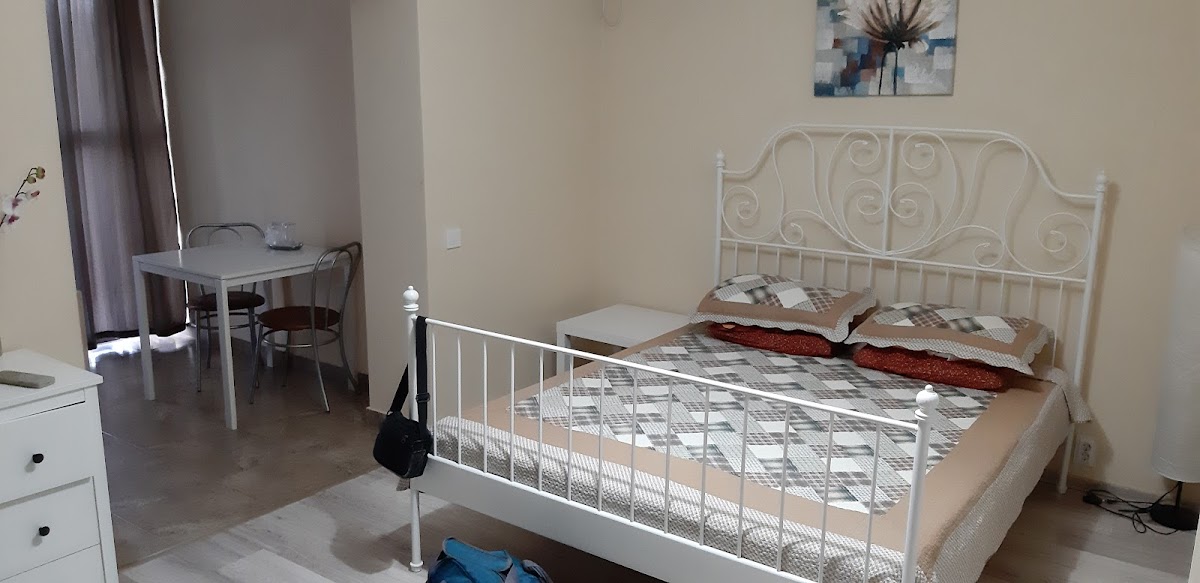 Cazare Teo's Pub - foto 3