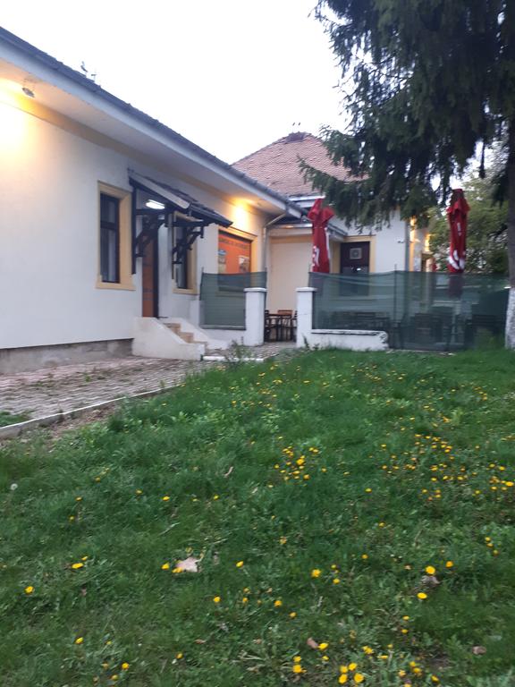 CAZARE VICTORIA I, Câmpina