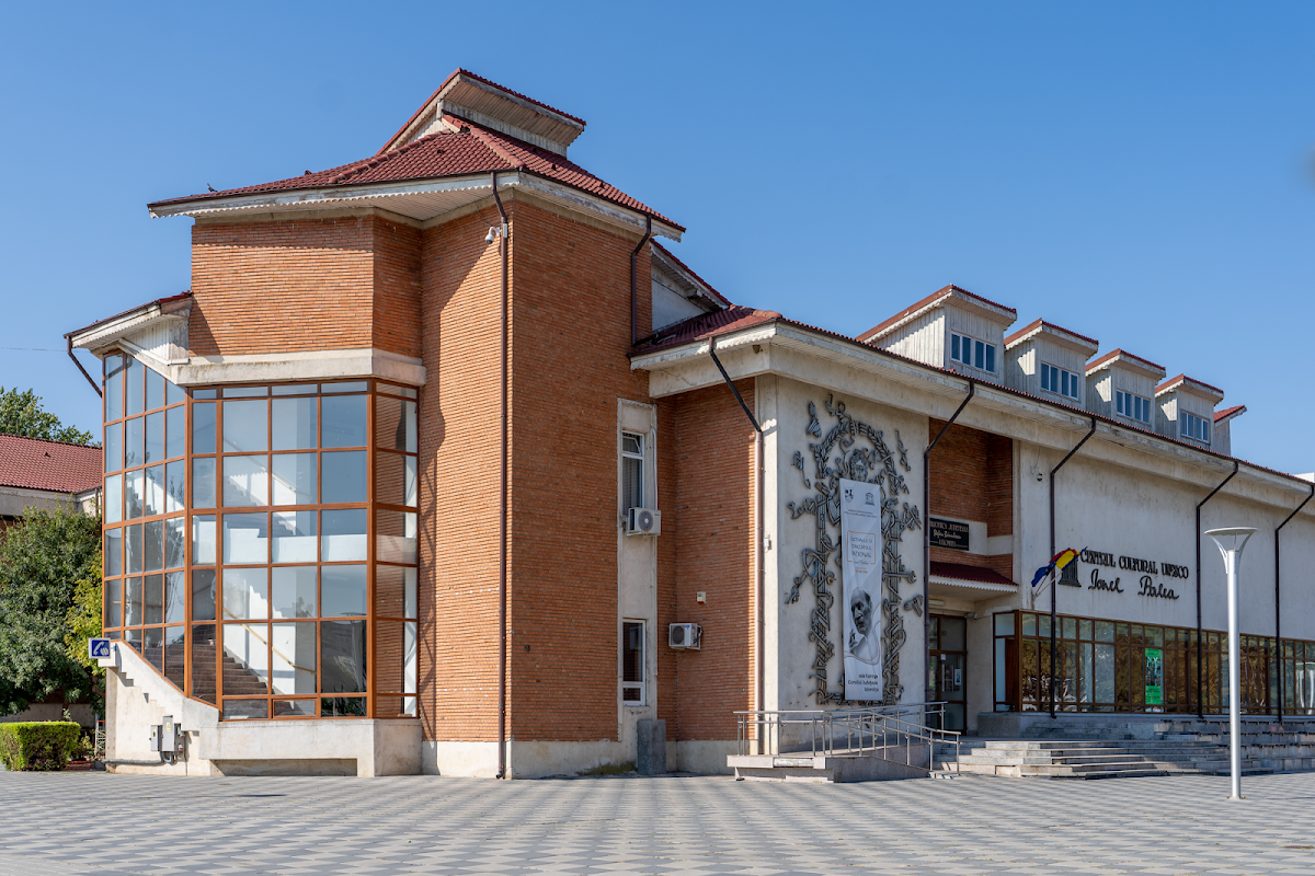 Centrul Cultural Ionel Perlea