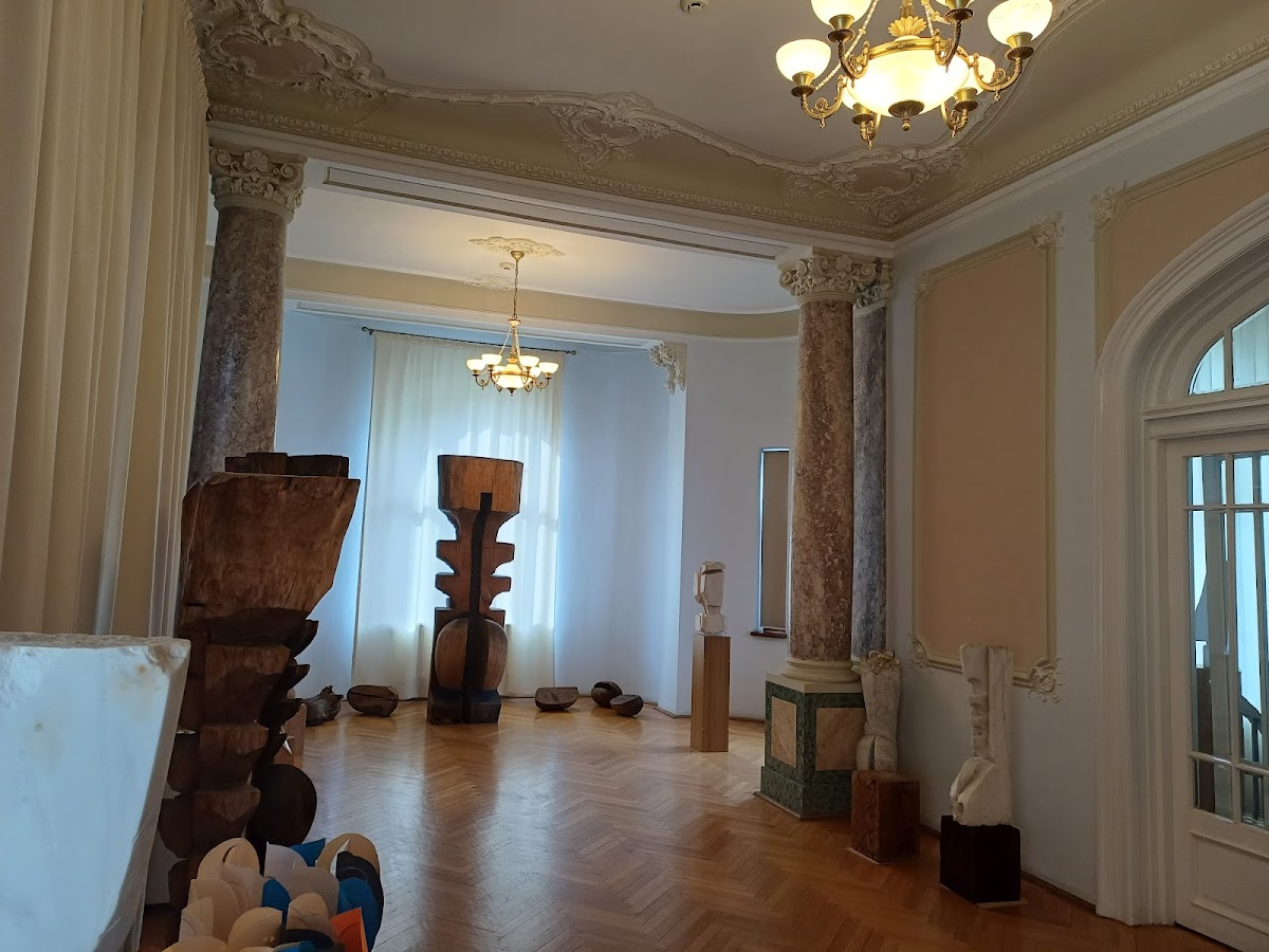 Centrul Cultural "Nicăpetre" - foto 2