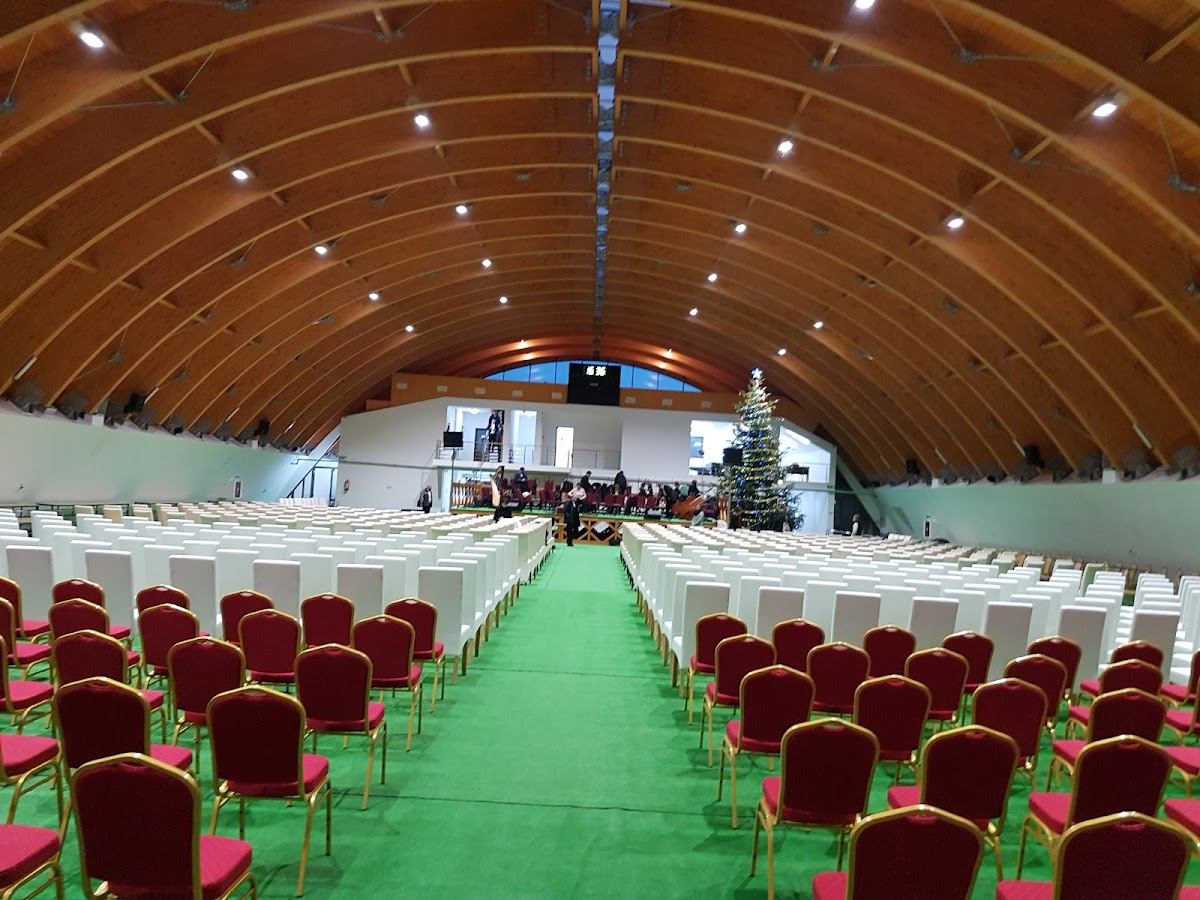 Centrul de Agrement Trotuș "Ionuţ Iftimoaie" - Comăneşti - foto 4