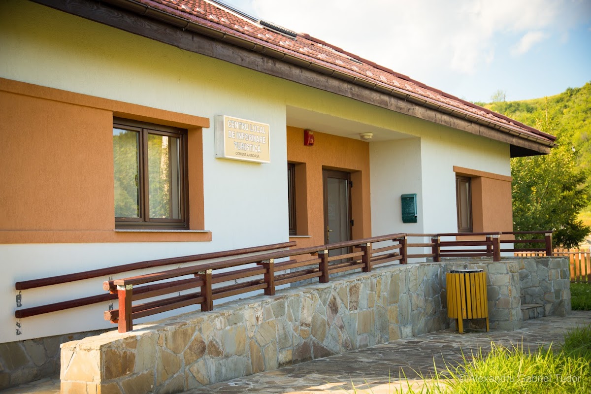 Centrul de Informare Turistică Aninoasa - foto 2