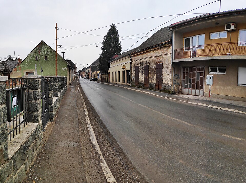 Tortenelmi kozpont Glina