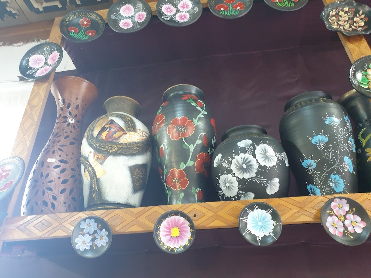 Ceramica Neagră Marginea - foto 3