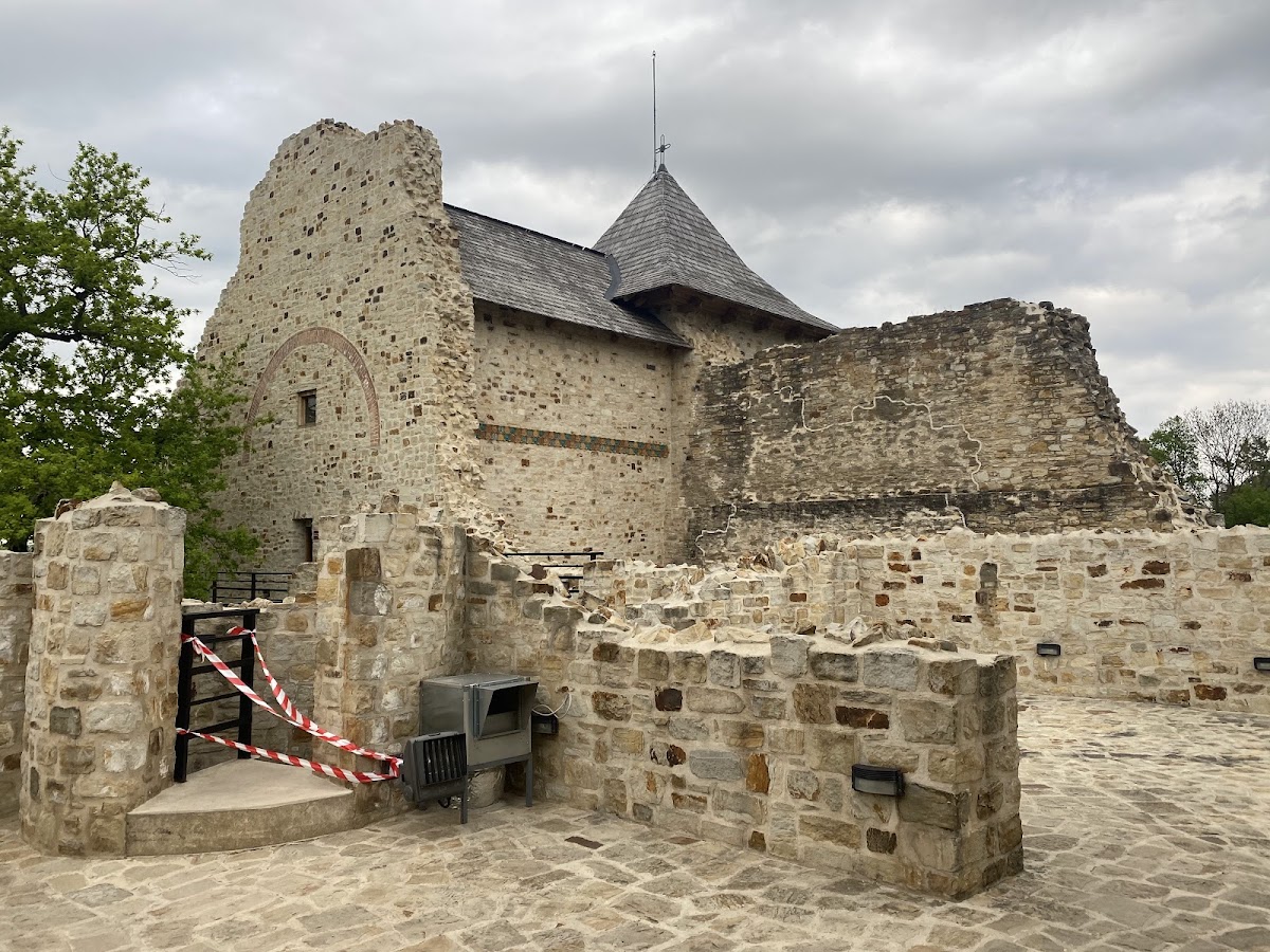 Cetatea de Scaun a Sucevei - foto 4