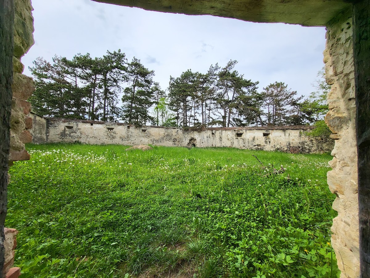 Jimbor Fortress - foto 2