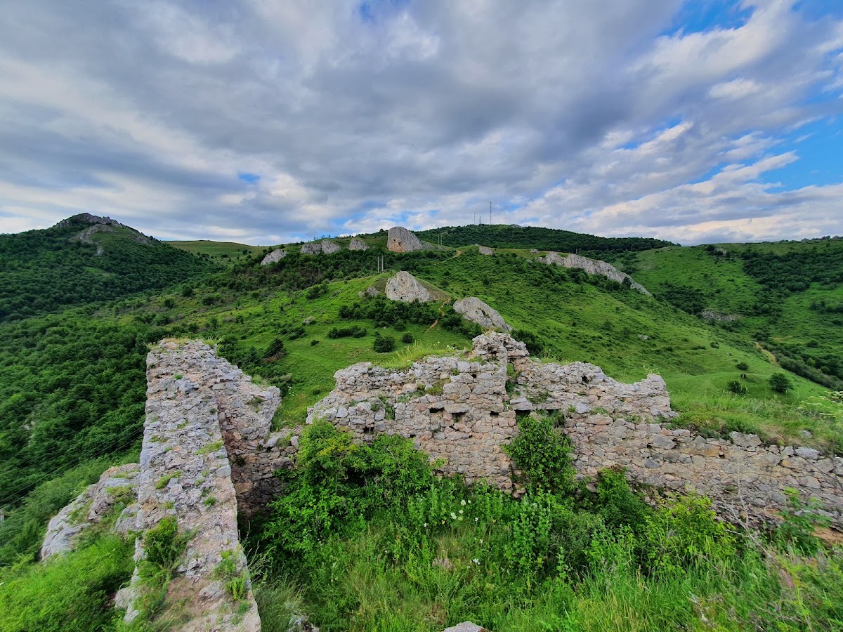 Cetatea Liteni - foto 3