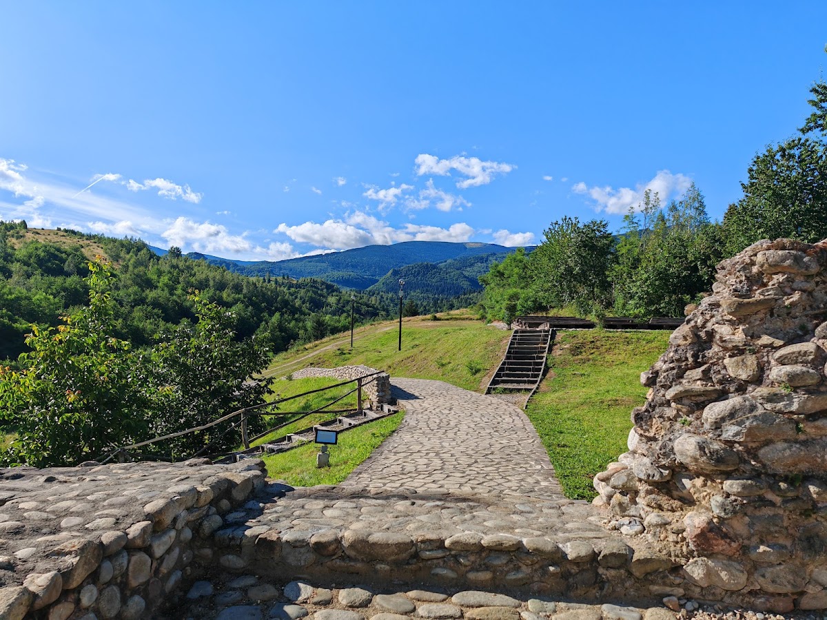 Cetatea Mălăieşti - foto 4